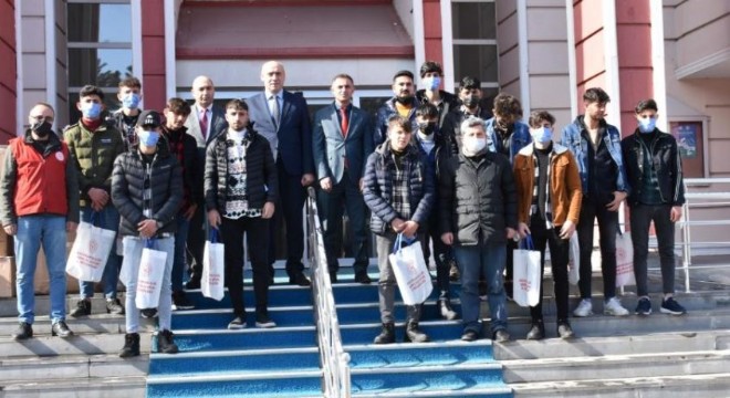  ‘Merkezim Her Yerde' gençlerin hizmetinde